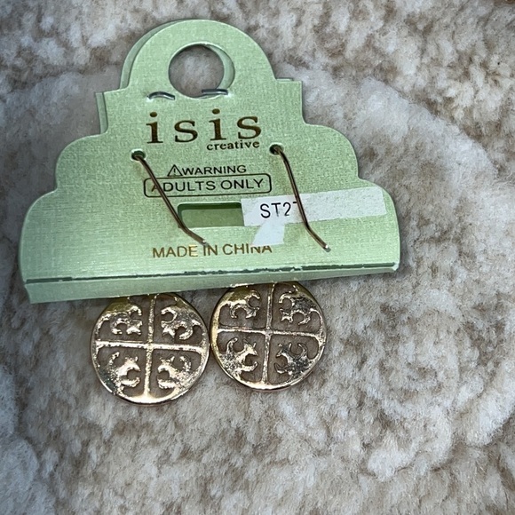 ISIS Creative Enamel Peach Medallion Necklace & Earrings Gold Tone NWT - Picture 3 of 5